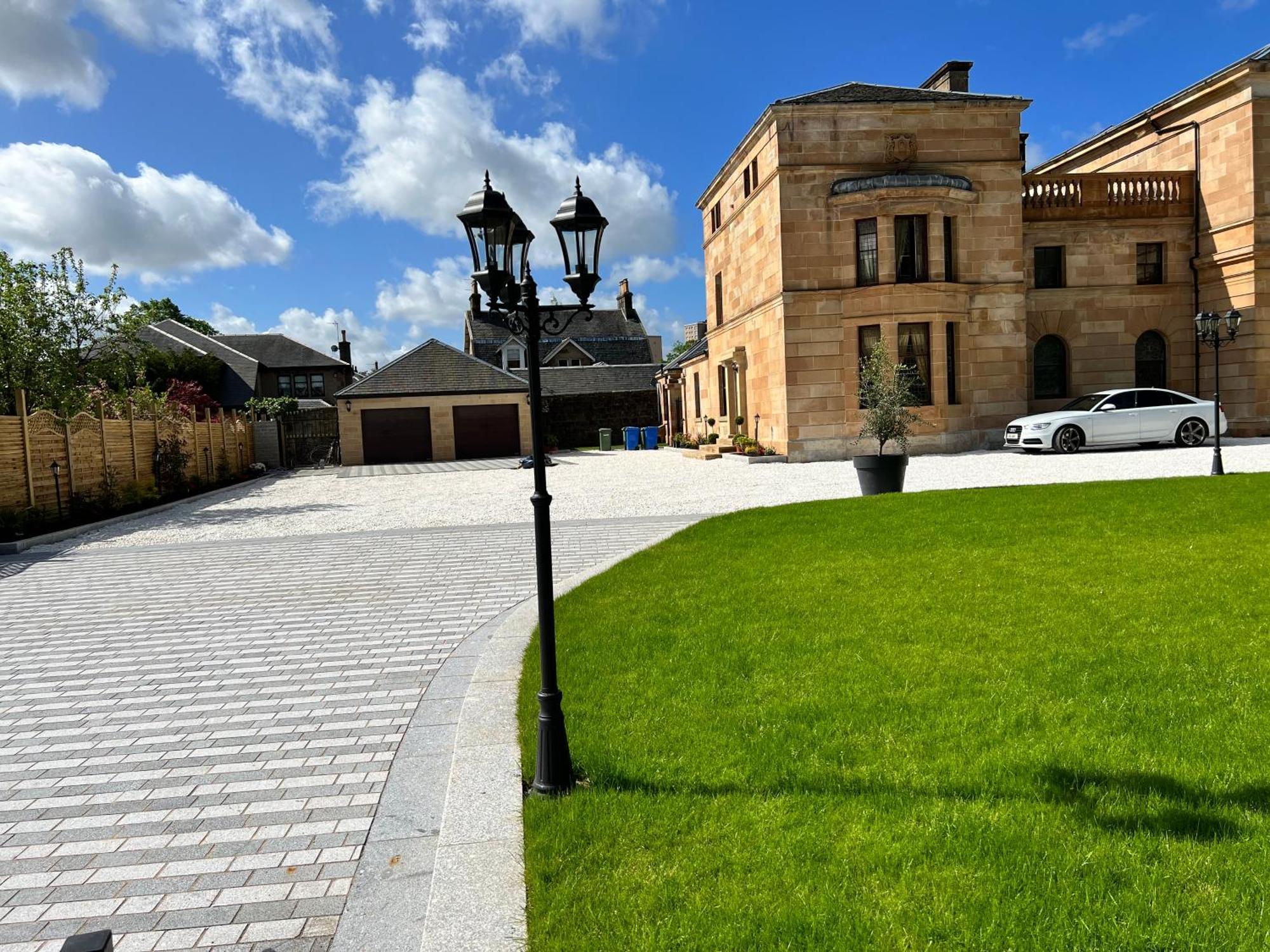 Beautiful 4-Bed Villa In Glasgow Exterior photo